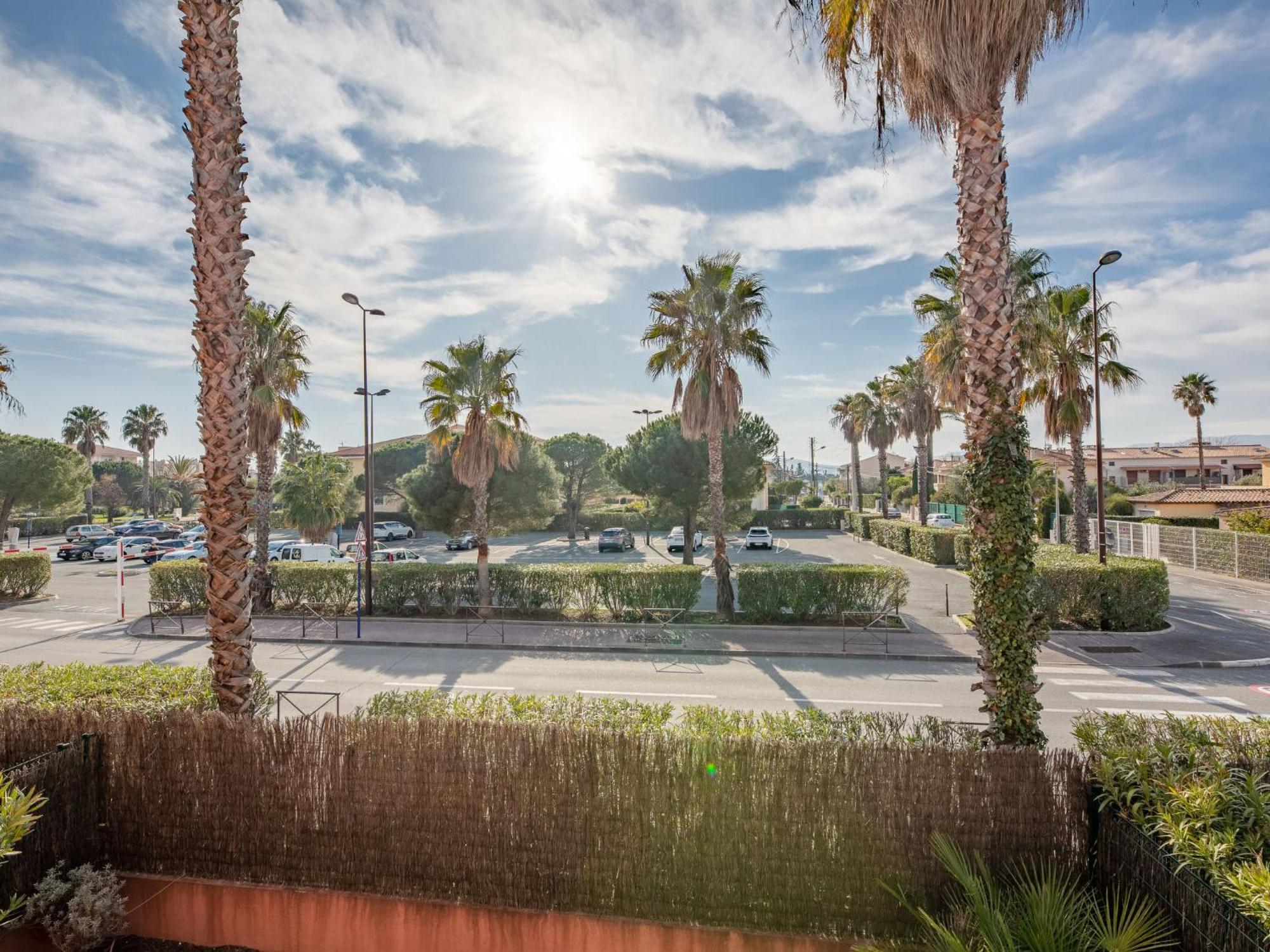 Apartment Santa Monica-1 By Interhome Фрежус Екстер'єр фото